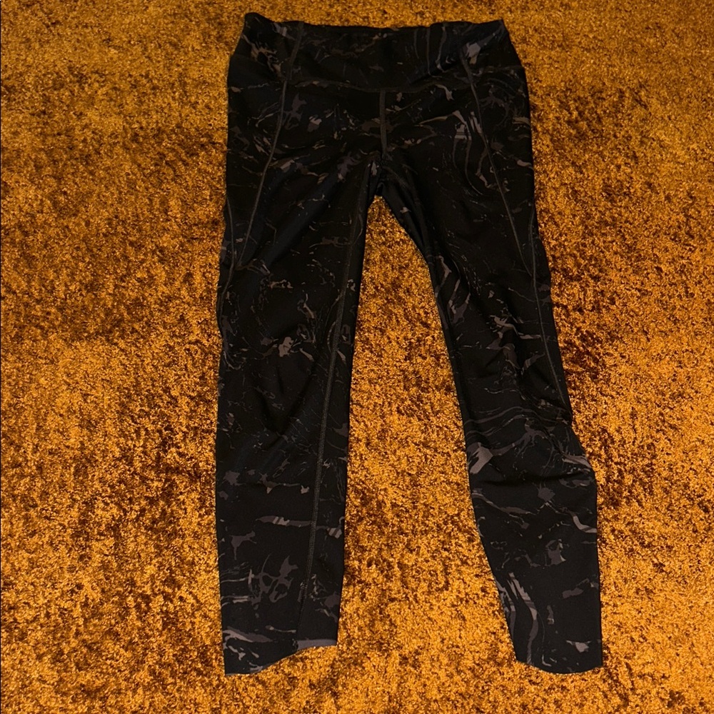 Athleta Dark Abstract Leggings